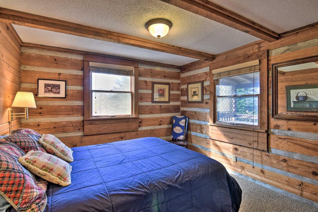 ブライソン・シティ Cozy Cabin With Hot Tub And Smoky Mountain Views!ヴィラ エクステリア 写真